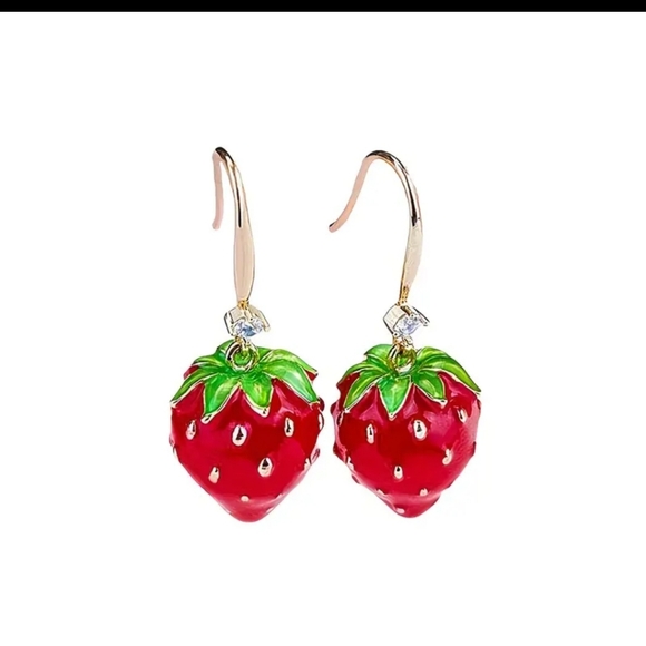 ✨3 FOR $28✨ 🆕️🍓 DELICATE STRAWBERRY EARRINGS🍓 - Picture 6 of 7